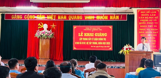 Khai giảng Lớp Trung cấp lý luận chính trị K106 & K107,  hệ tập trung, khóa học 2025
